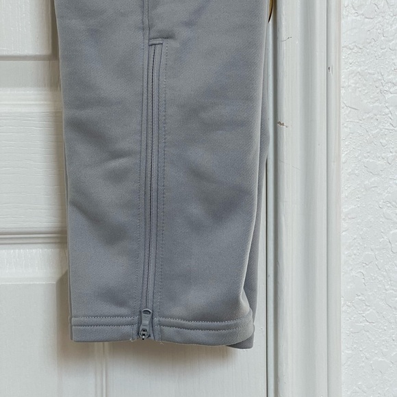 UA Men’s Sweatpants Loose Fit | gray | M - Picture 7 of 16